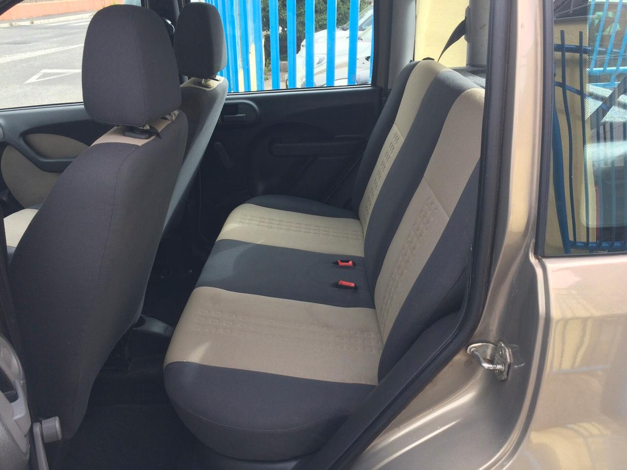 Fiat Panda 1.2 Dynamic Dualogic tagliandata con distribuzione eseguita akm 80000!!neo patentati!