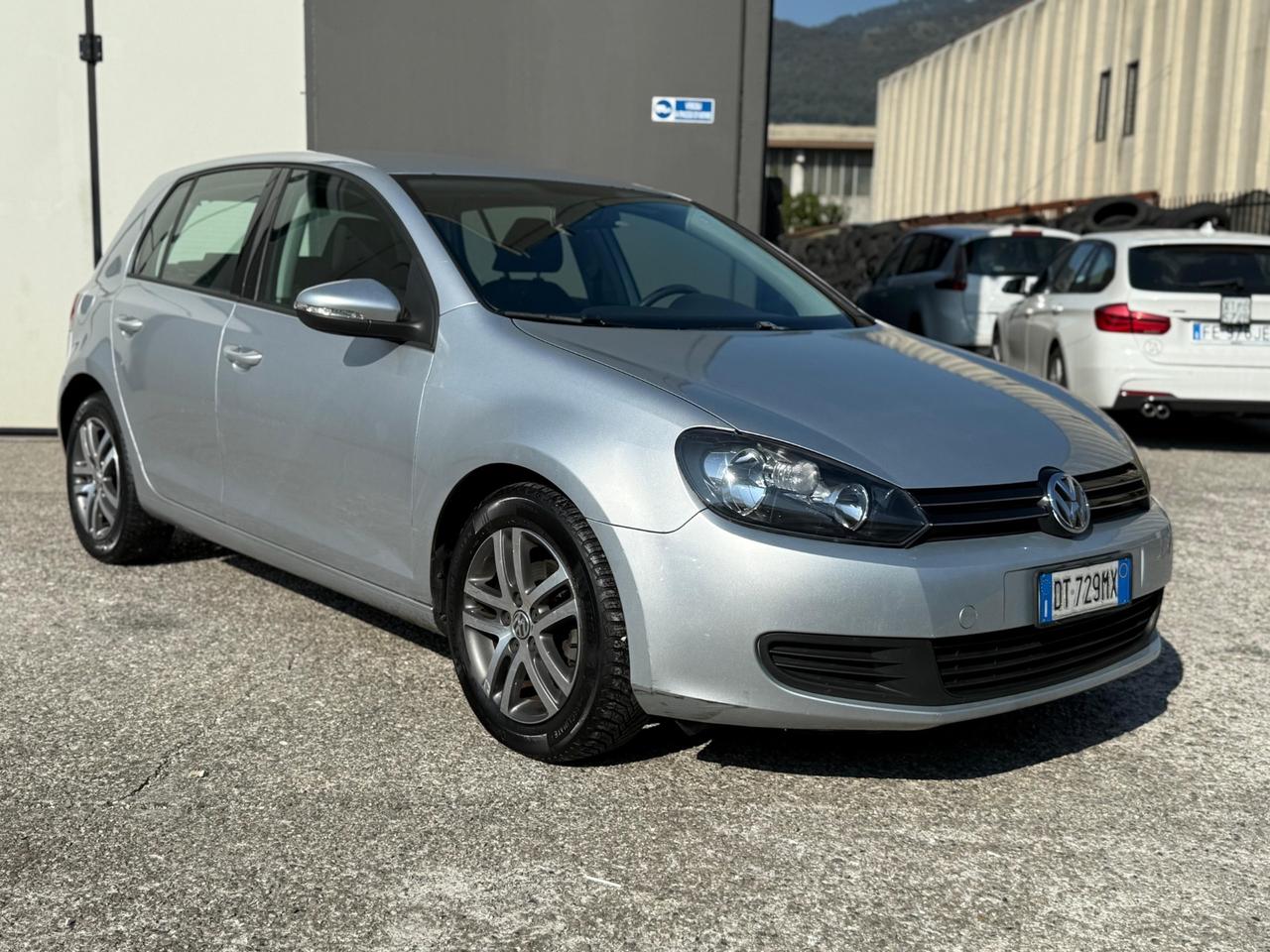 Volkswagen Golf 1.6 5p. Comfortline 310.000 anno 2009