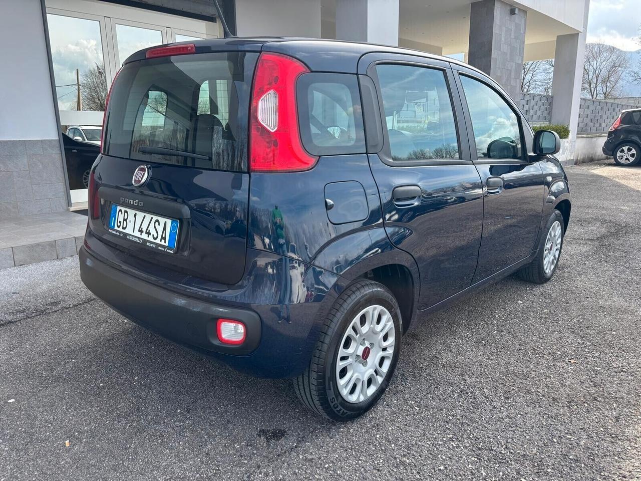 Fiat Panda 1.2 5 POSTI - 2020