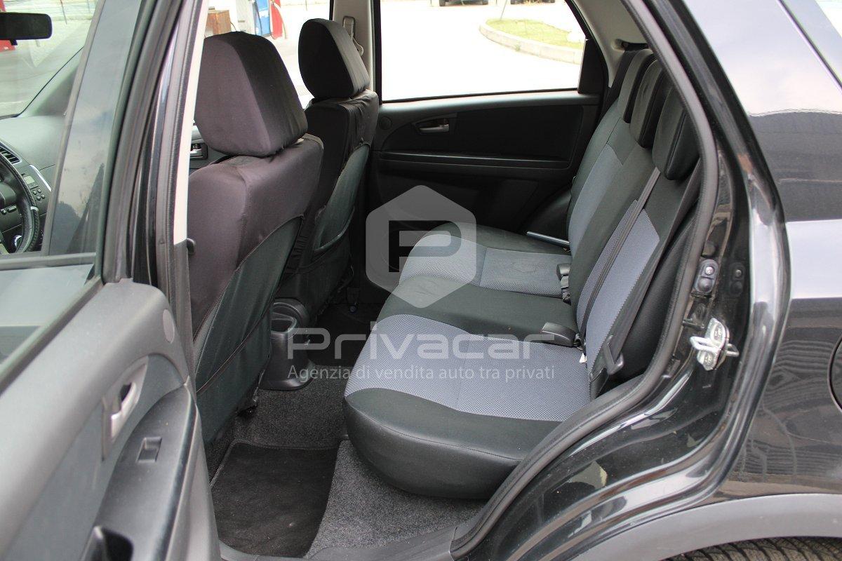 FIAT Sedici 1.9 MJT 4x4 Dynamic