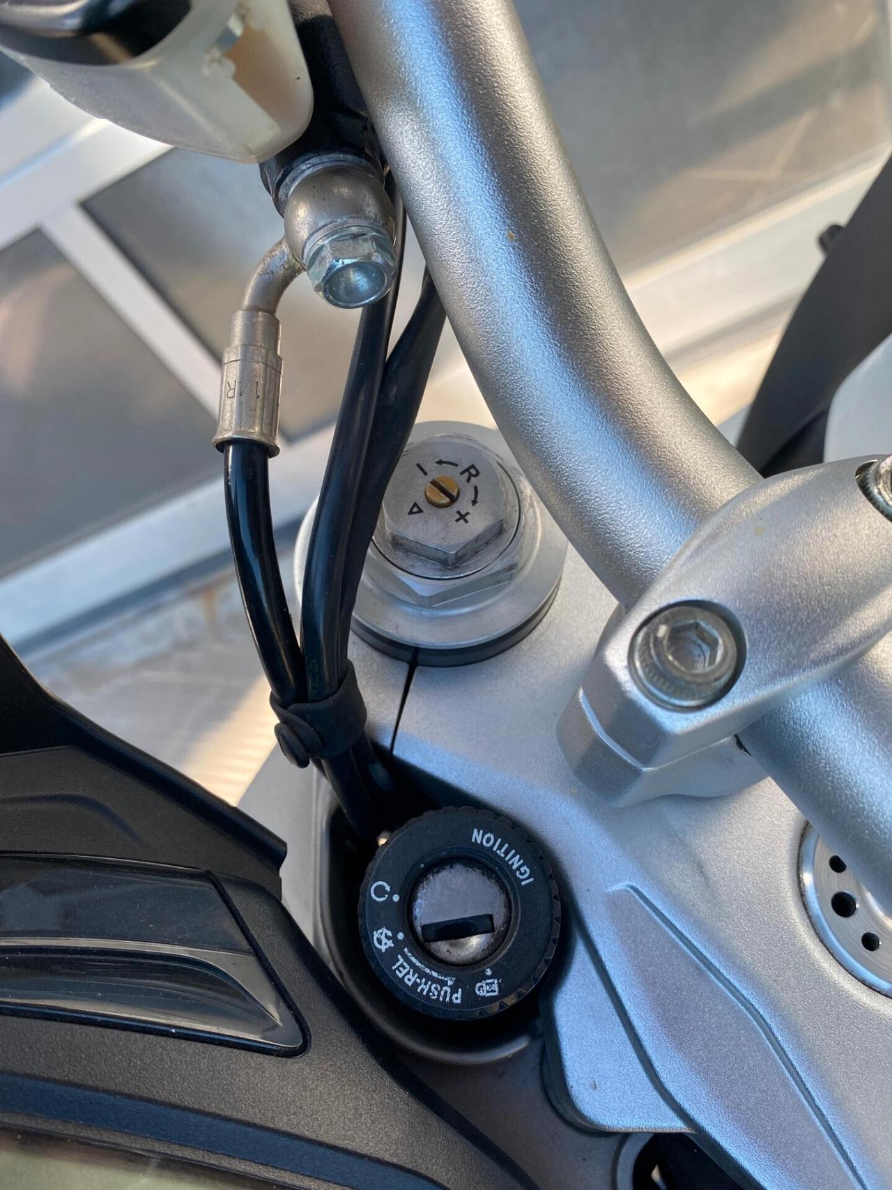 Mv Agusta Brutale 800