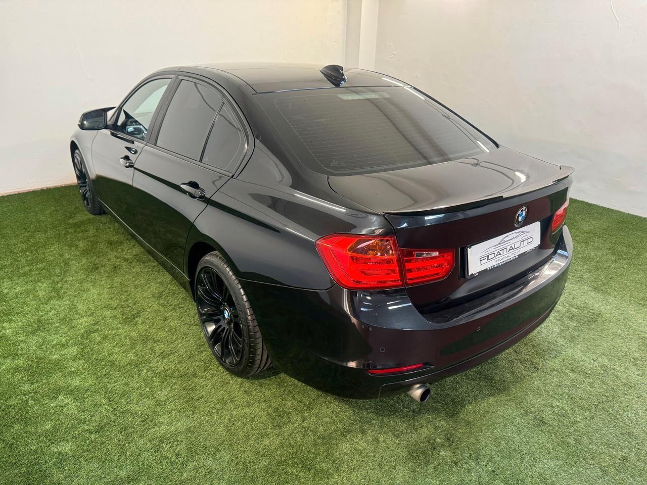 Bmw 316i BERLINA EURO6 NAVIGATORE