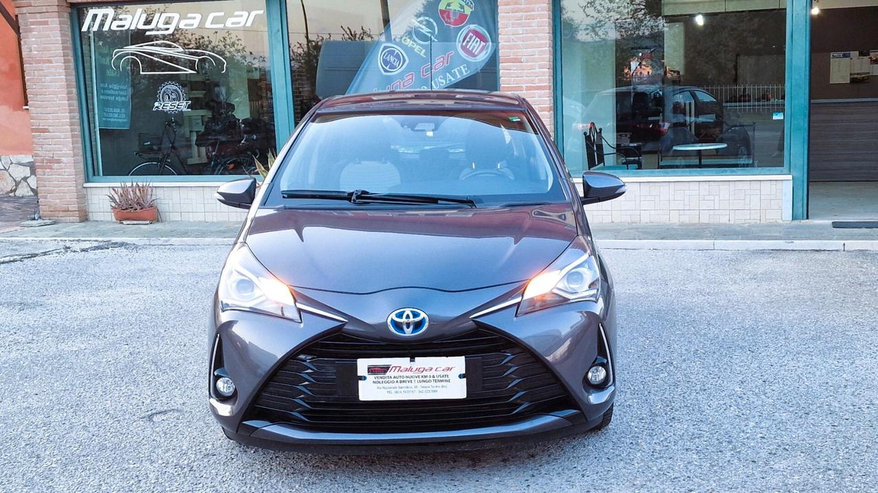Toyota Yaris 1.5 Hybrid 5 porte Business