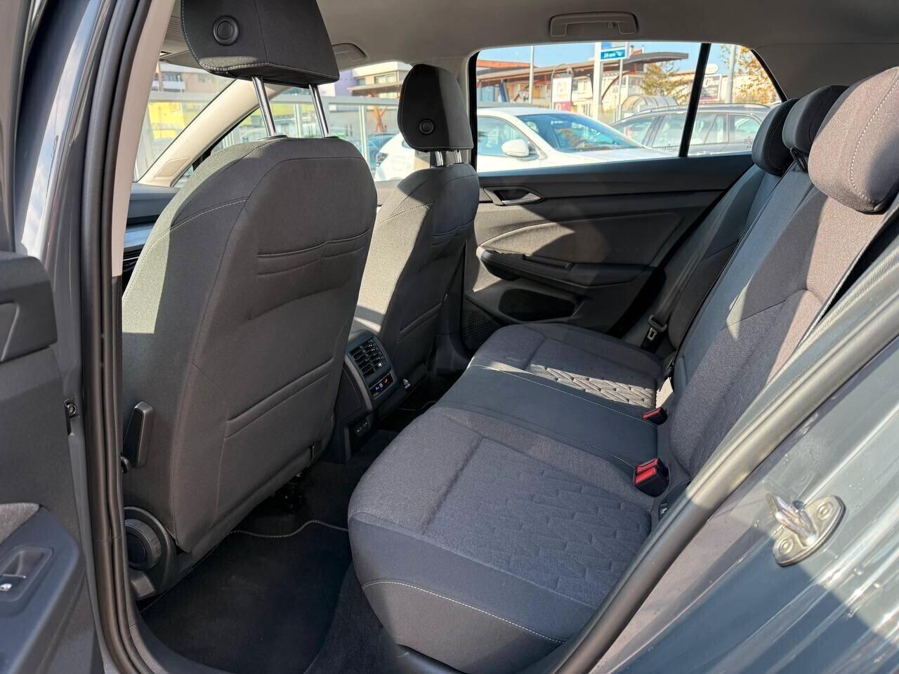 Volkswagen Golf 2.0 TDI 115 CV SCR Life