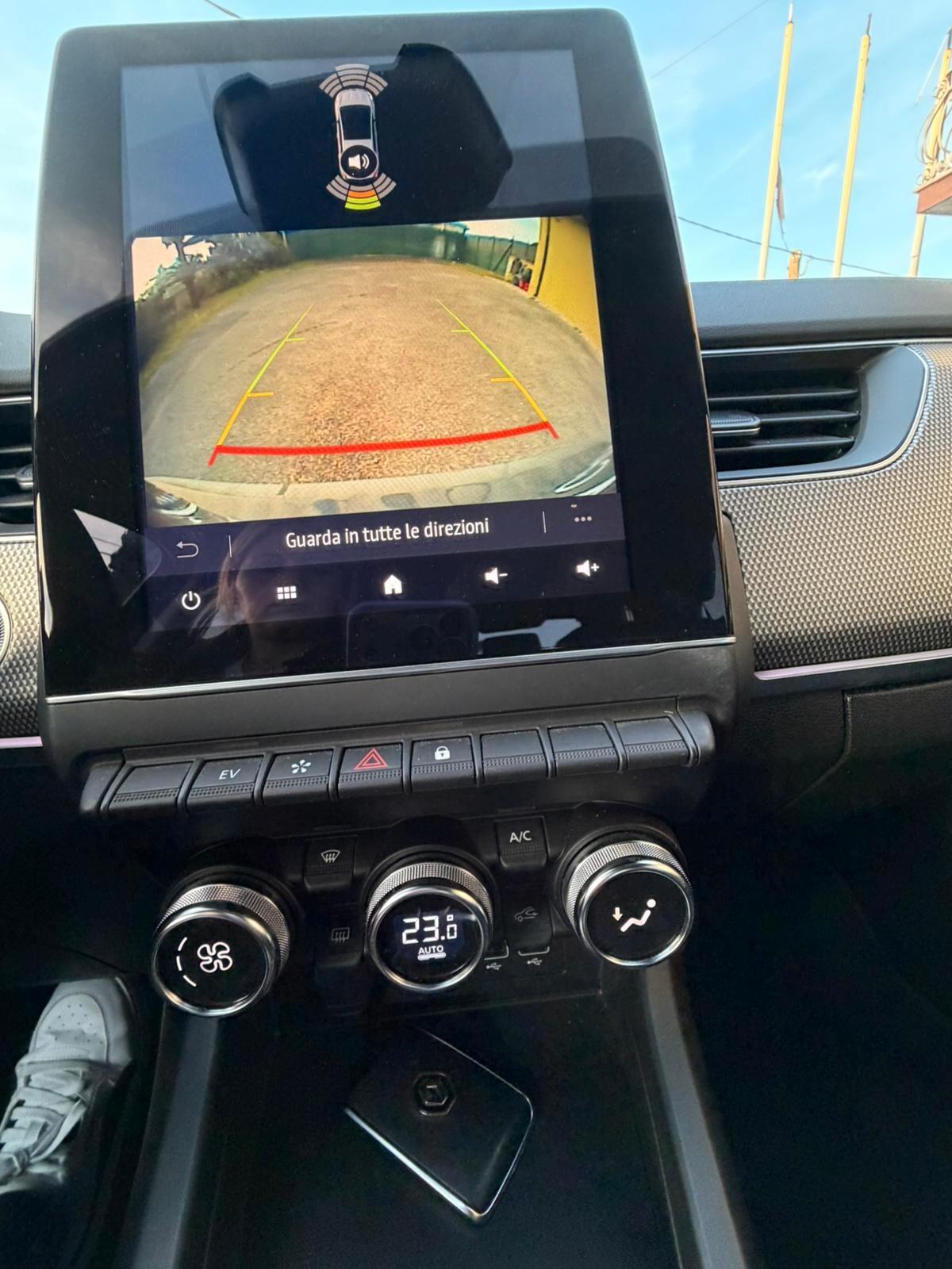 Renault Arkana Hybrid E-Tech Intens