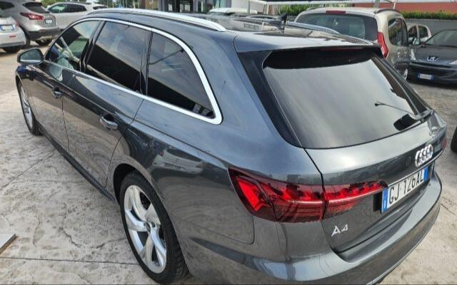 Audi A4 40 TDI quattro S tronic line edition
