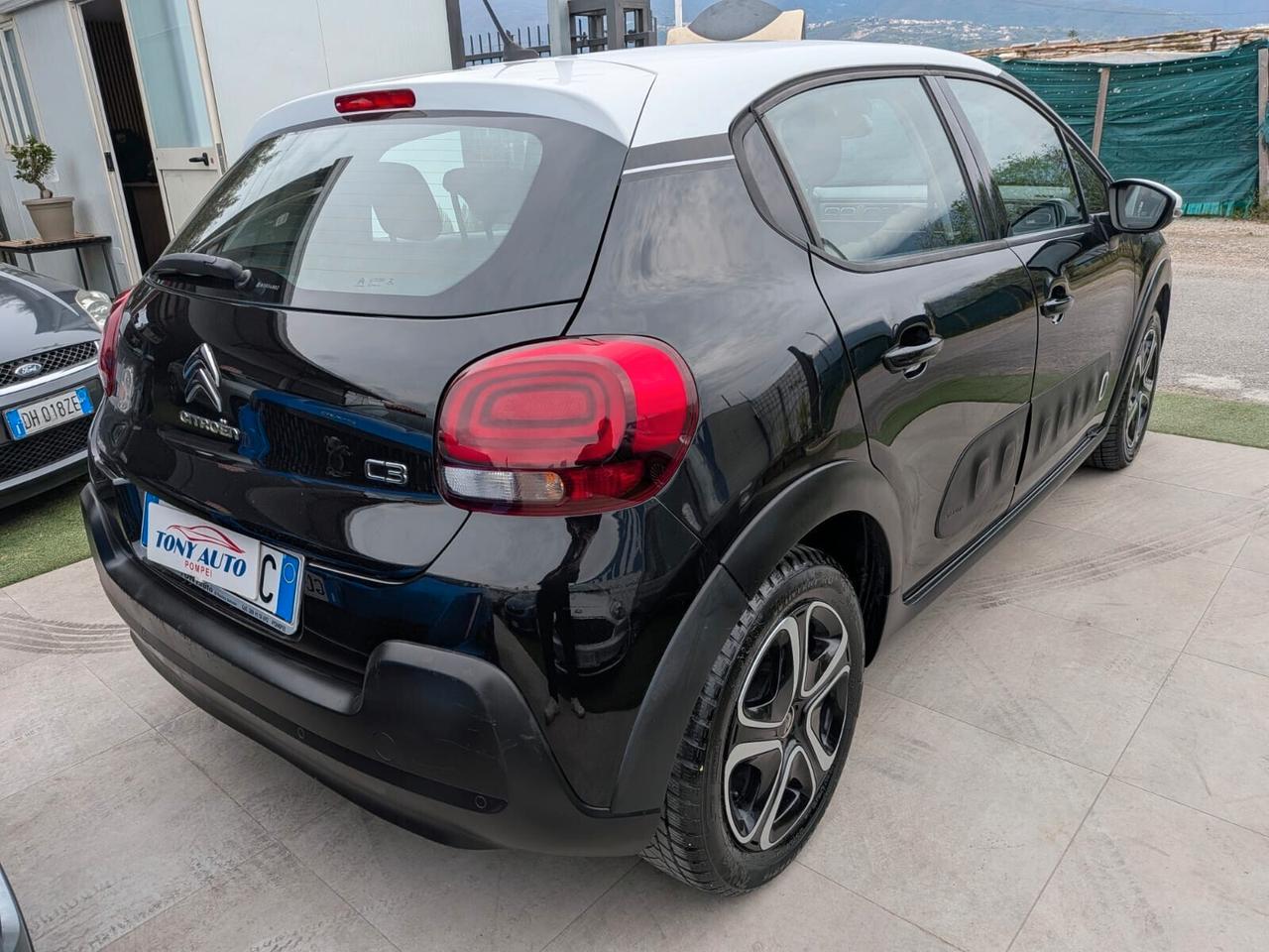 Citroen C3 PureTech 82 GPL Casa madre Shine