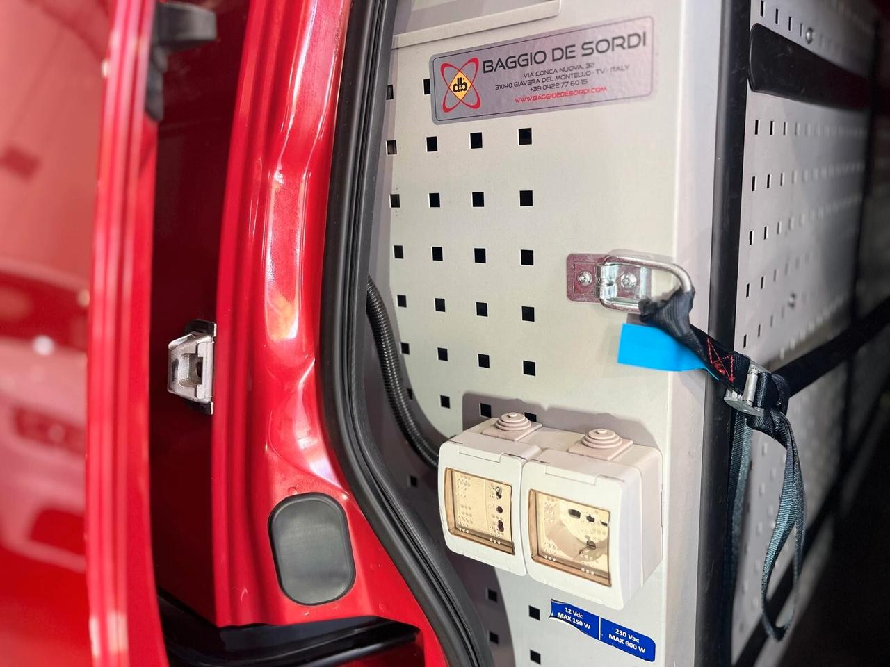 FIAT FIORINO 1.3 MJT 2016 95CV ADVENTURE *ALLESTITO*PORTASCALE*INVERTER220V*