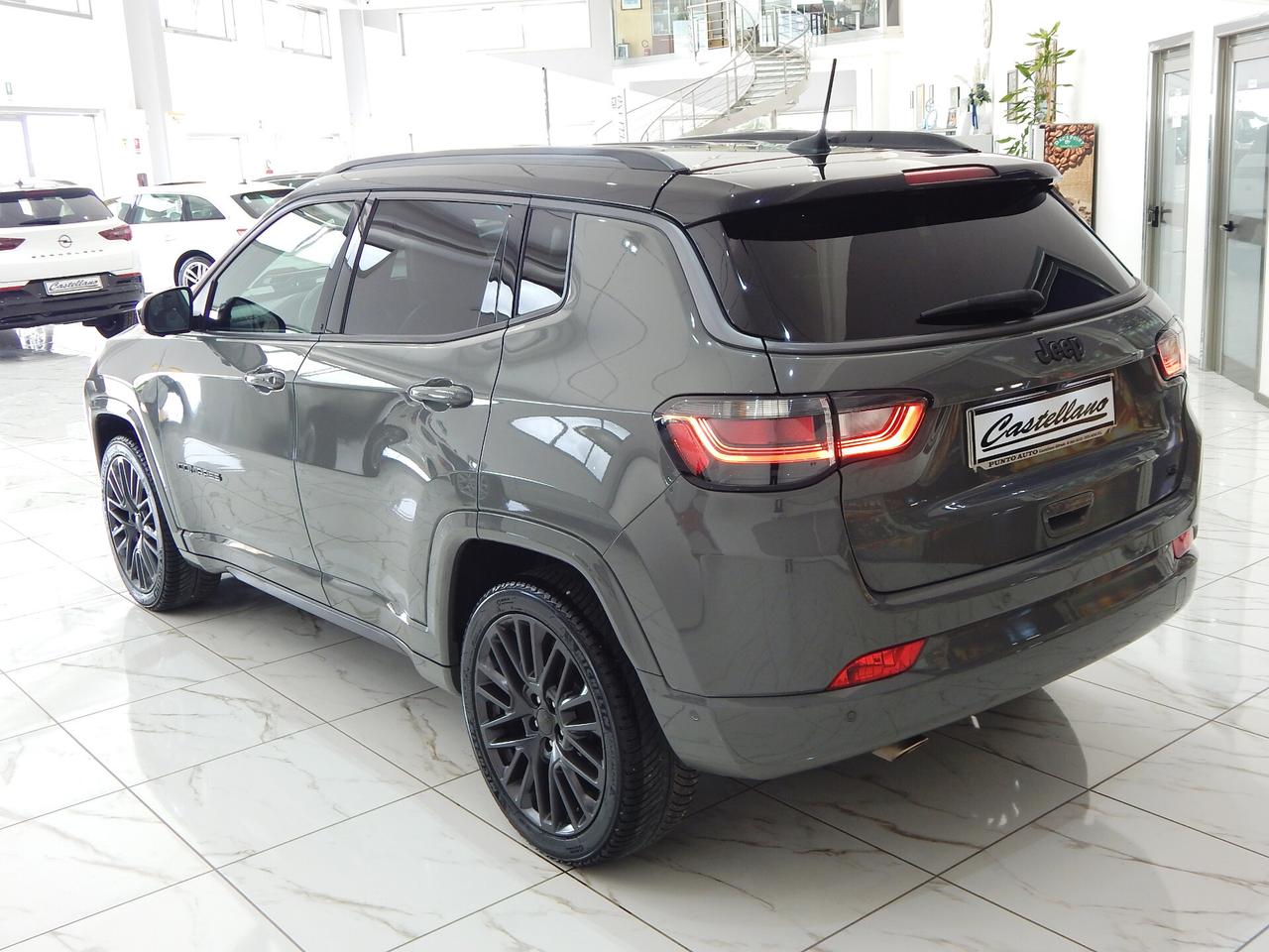 Jeep Compass 1.6 mjt "S" 130cv NAVI-PELLE-PARK-RADAR-LED-KAMERA