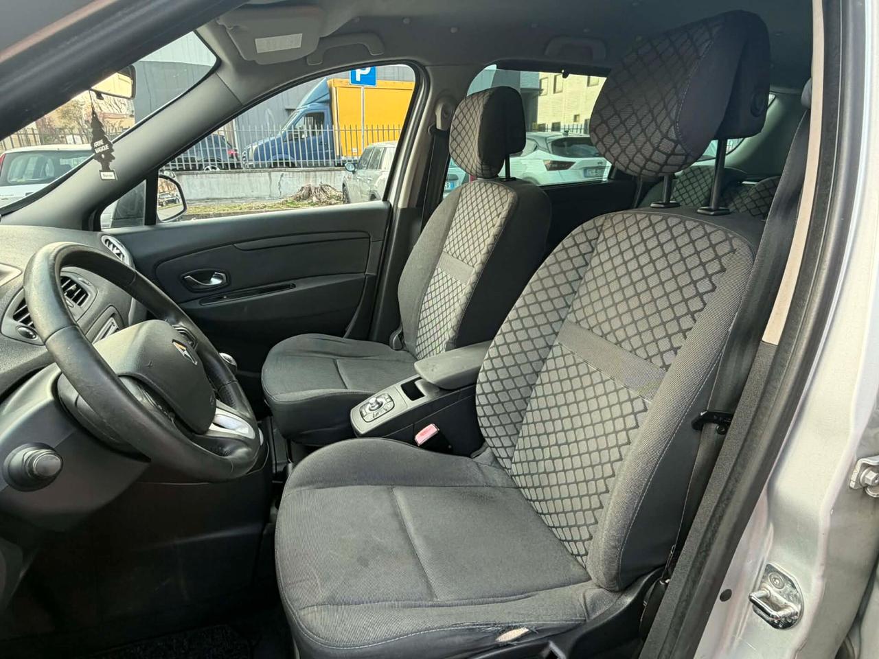 Renault Grand Scenic 1.9 dCi 130CV 7Posti-Garanzia-2011