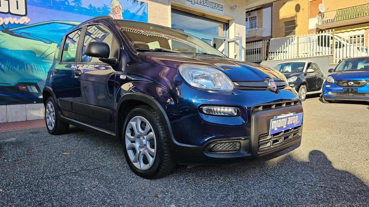 Fiat Panda 1.0 FireFly S&S Hybrid City Cross UNIPRO' NO NOLEGGIO