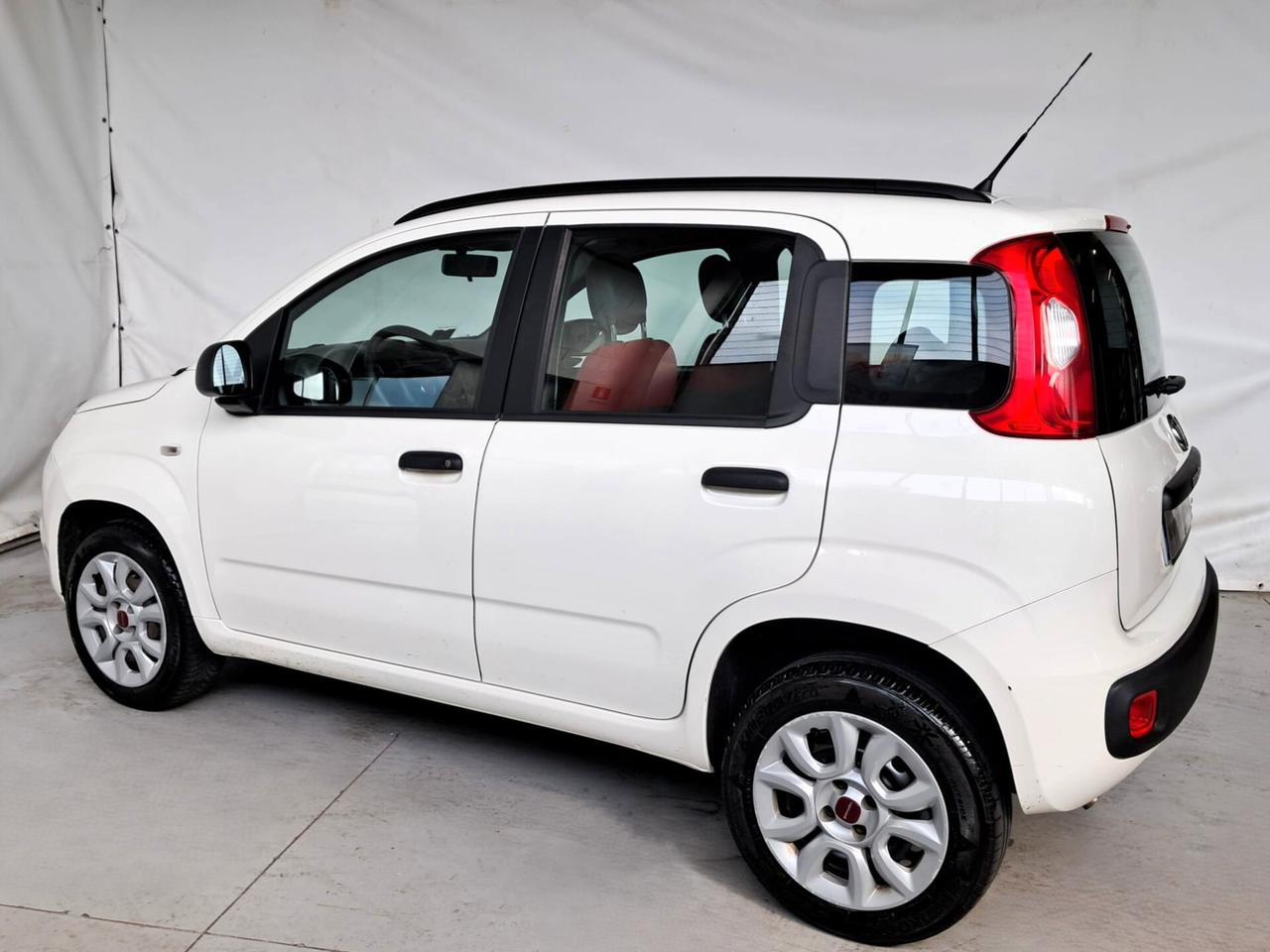 Fiat Panda 0.9 TwinAir Turbo Natural Power Lounge