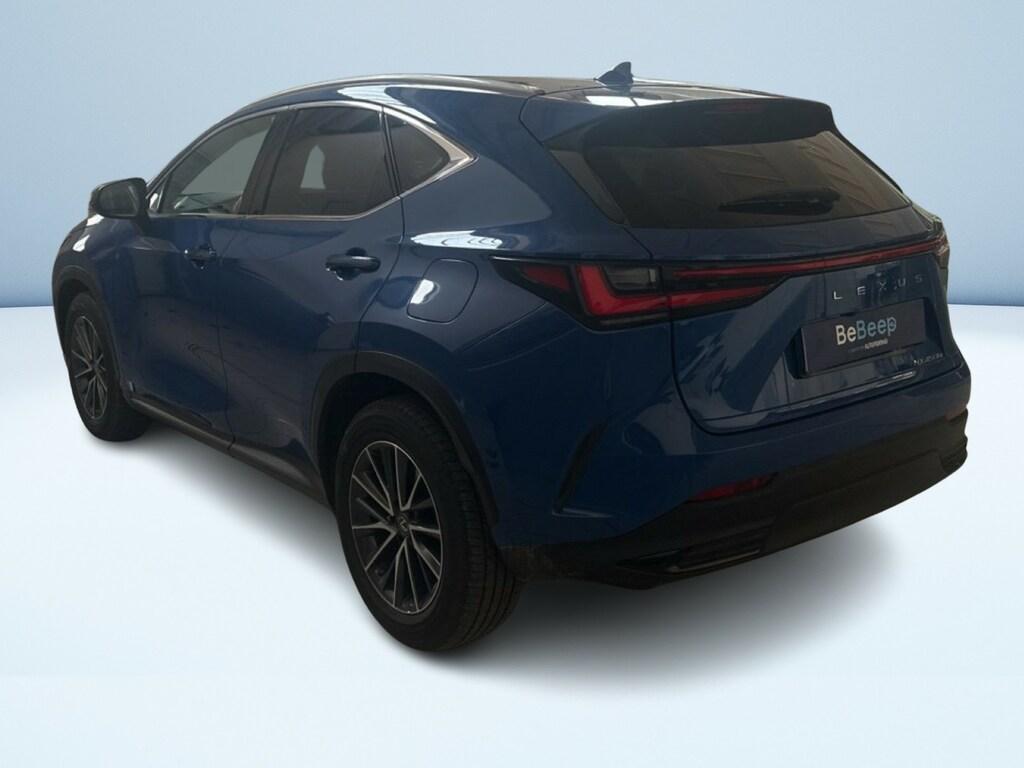 Lexus NX 2.5 Plug-in Premium 4WD e-CVT