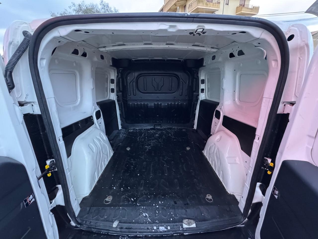 FIAT DOBLO' 1.3 MJT CLIMA FULL SOLO 42.000 KM