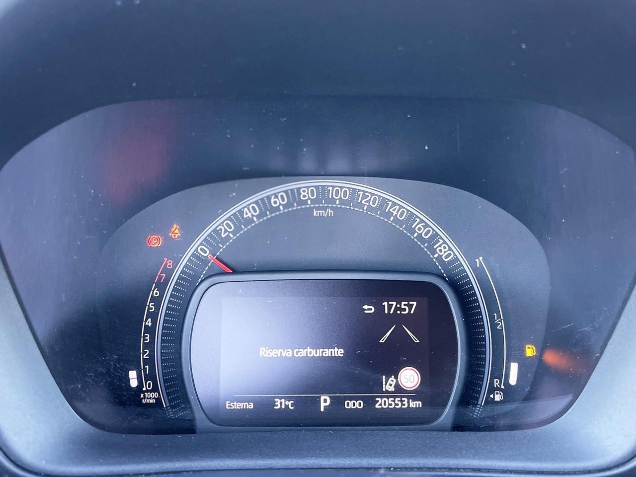 Toyota Aygo X 1.0 Benzina 72Cv E6 Automatica Lounge - 2023