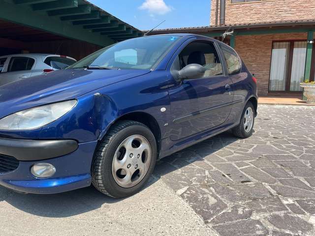 Peugeot 206 1.1 5p. XT Neo patentati