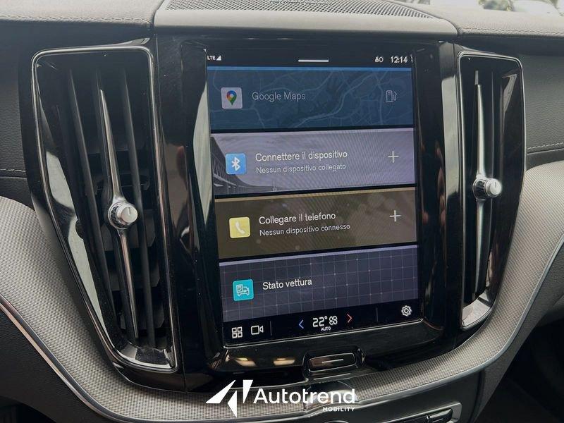 Volvo XC60 B5 235+14 CV AWD Automatica Mild Hybrid Ultimate Dark