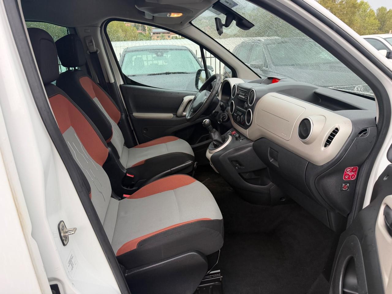 Peugeot Partner Tepee BlueHDi 100 / 5porti