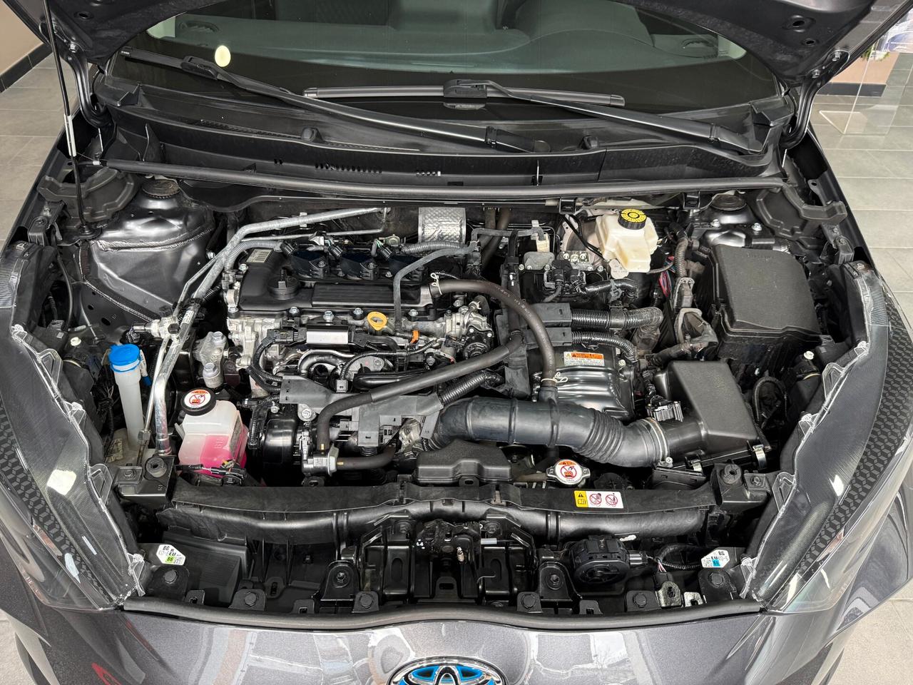 Toyota Yaris 1.5 Hybrid 5p. Business