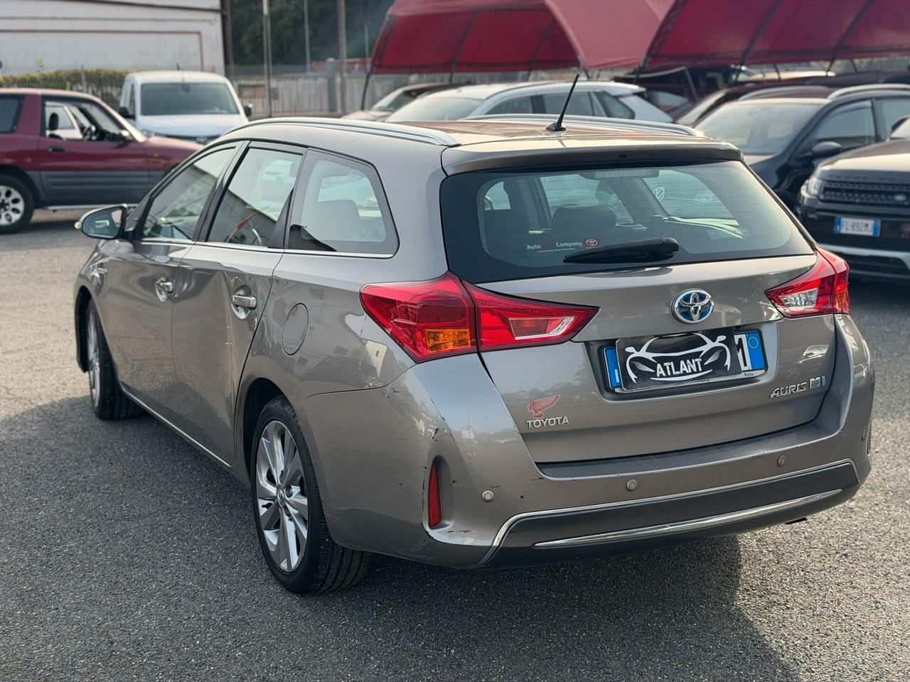 Toyota Auris Touring Sports 1.8 Hybrid Lounge