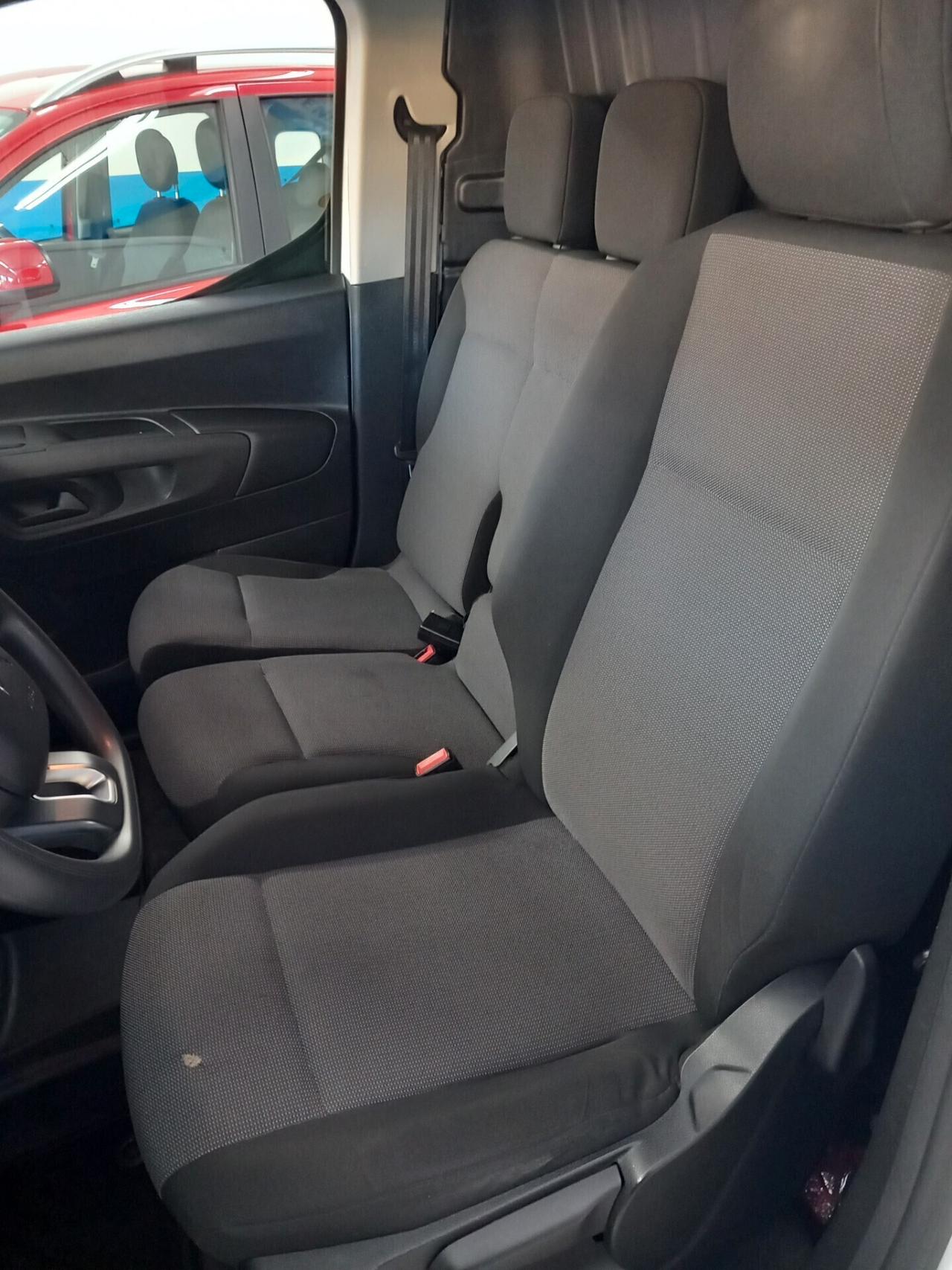 Citroen Berlingo anno 2019 automatica 1.5 diesel 172 mila km