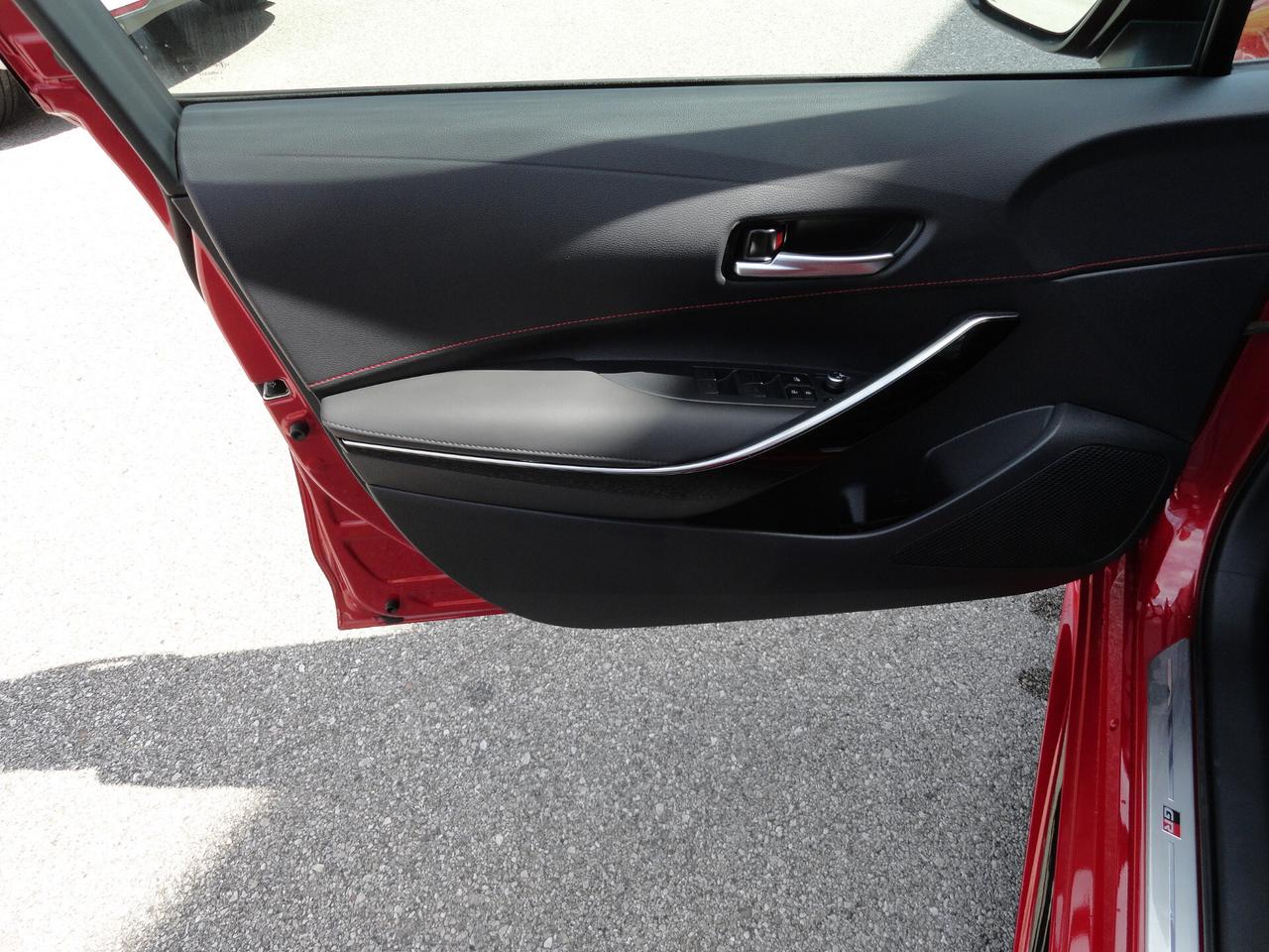 Toyota Corolla 2.0 Hybrid GR SPORT