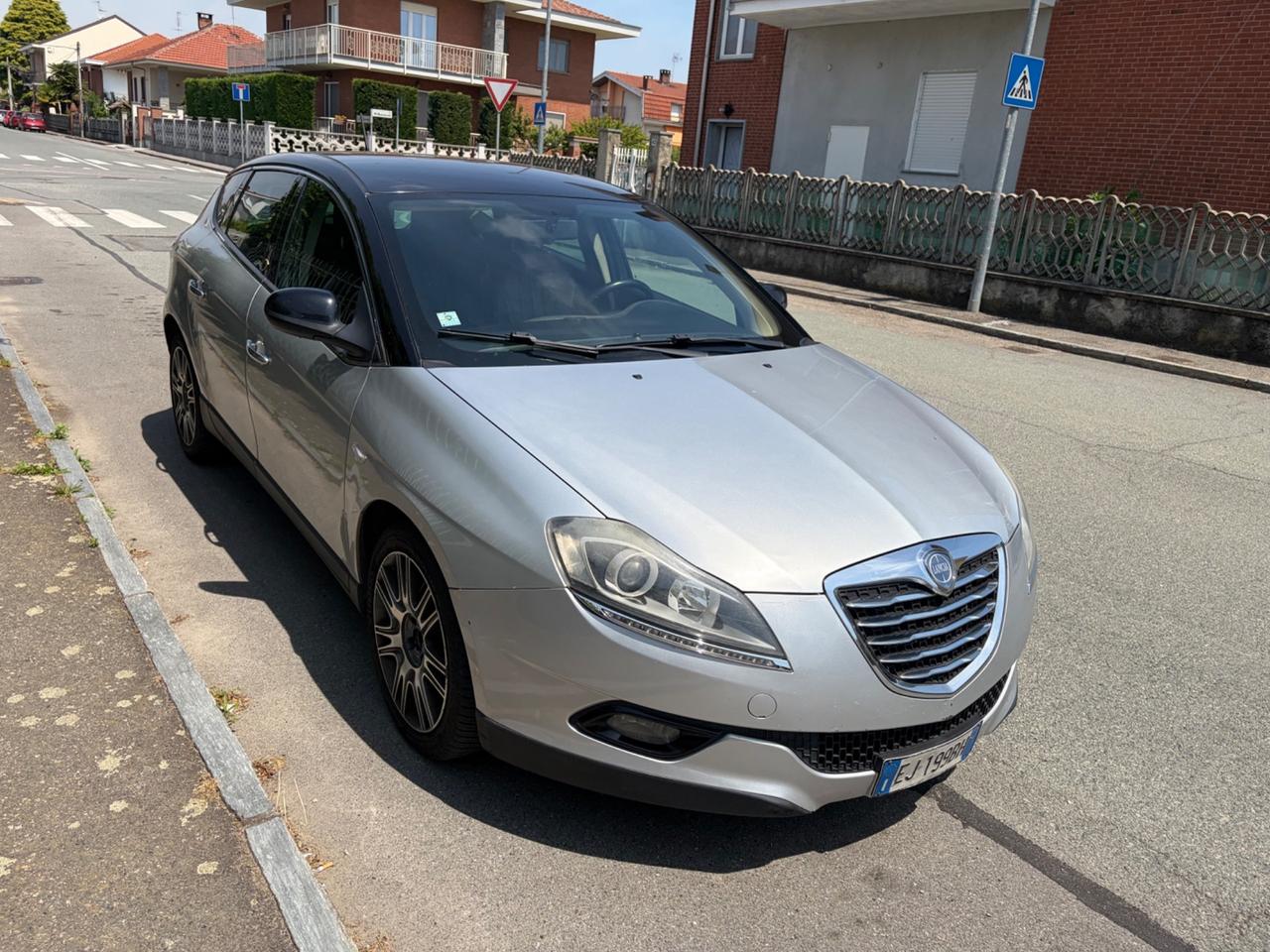 Lancia Delta 2.0 MJT DPF Gold