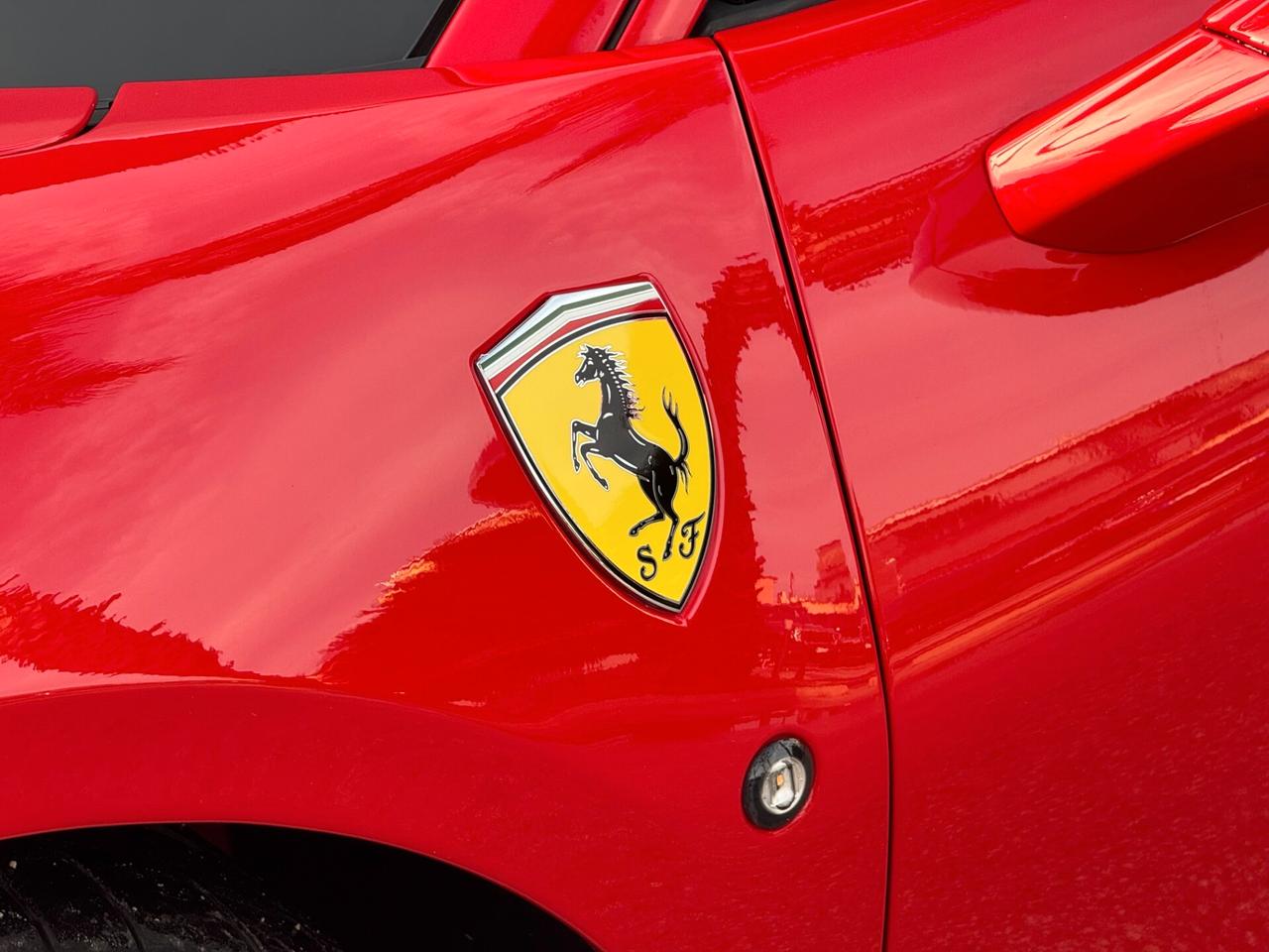 Ferrari F8 Tributo 3.9 V8 720CV LIFT SEDILI RACING CARBONIO