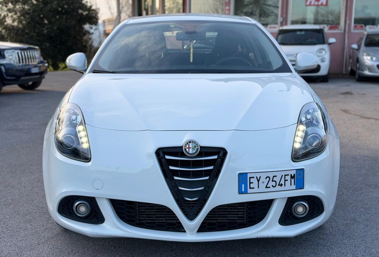 Alfa Romeo Giulietta 2015 1.6 JTDm- ok neopatentati ! ! !