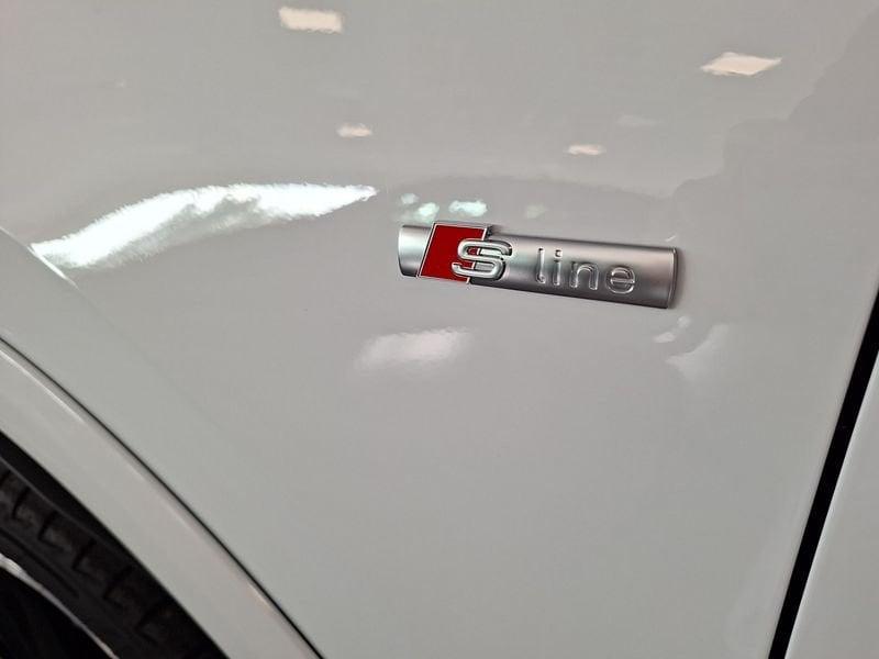 Audi Q2 Q2 35 2.0 tdi S line edition s-tronic