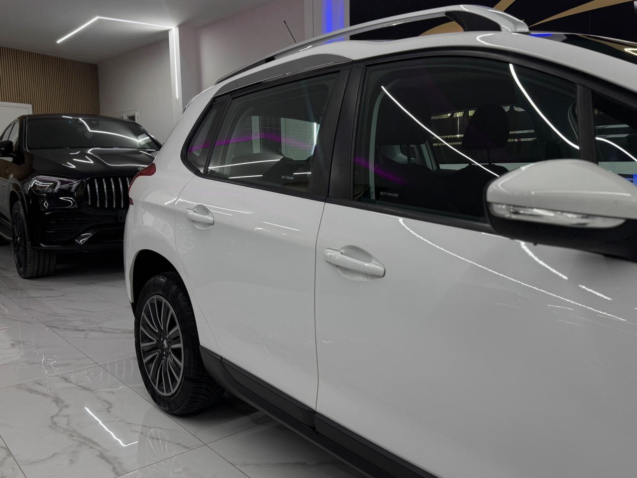 Peugeot 2008 PureTech 82 Allure