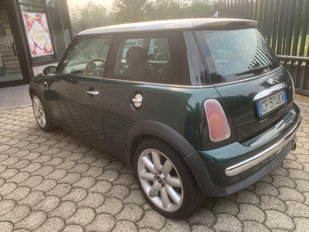 Mini 1.6 16V Cooper