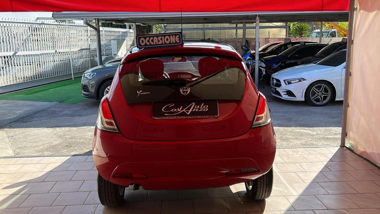 Lancia Ypsilon 0.9 TwinAir 85 CV Metano Ecochic Gold 2016