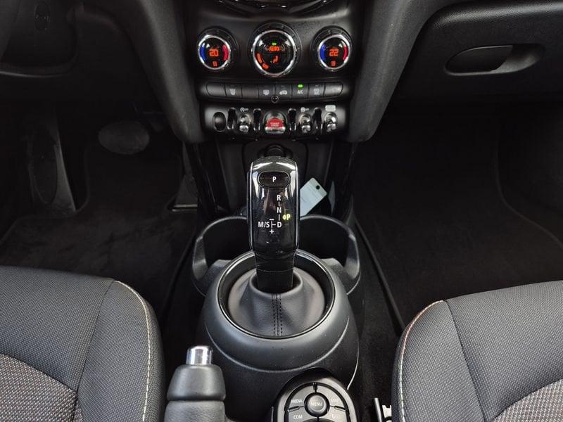 MINI Mini 3p 1.5 Cooper Classic auto