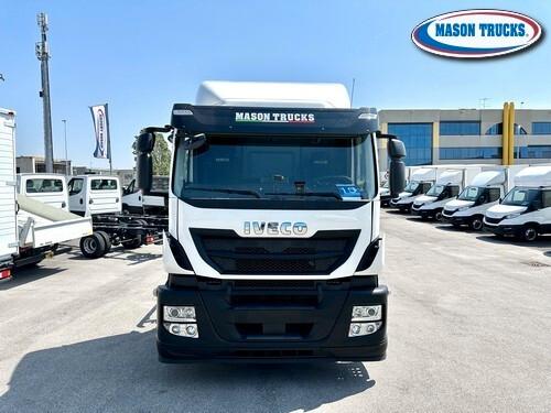 IVECO STRALIS 330, passo 3800, 3 asse sterzante, 2015, km 580.000