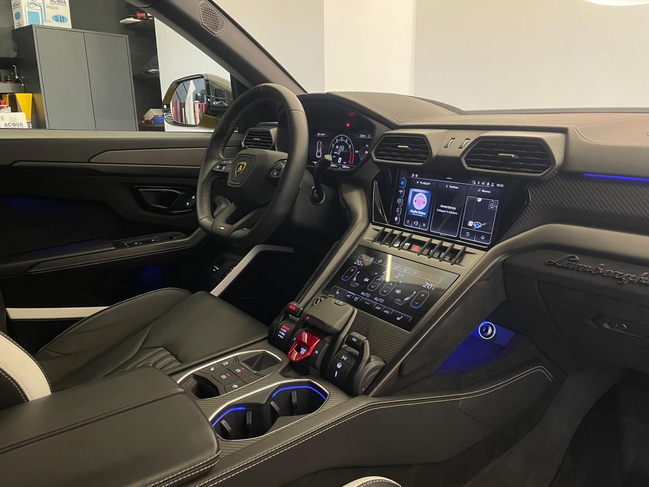 Lamborghini Urus 4.0 Performante
