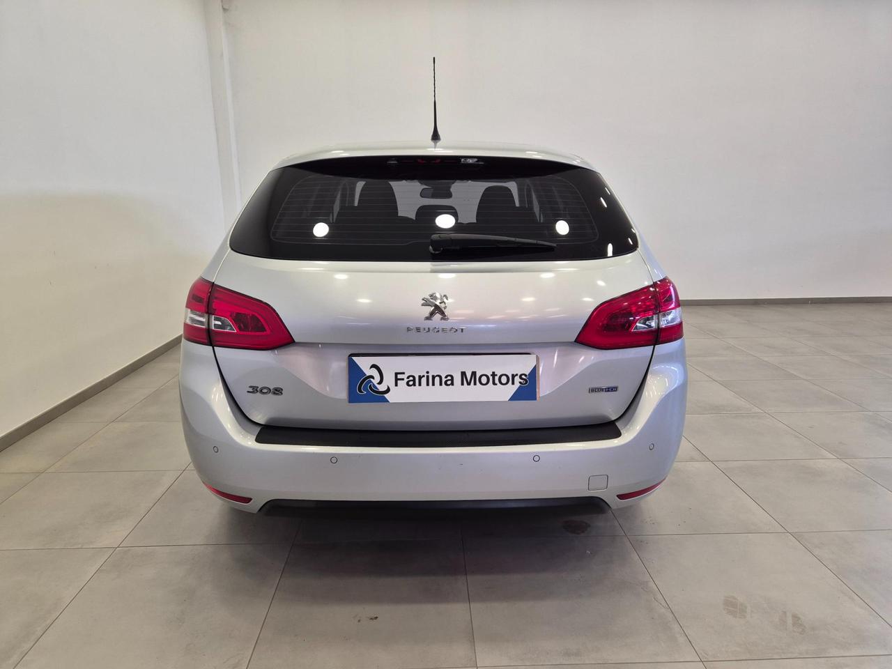Peugeot 308 SW 1.6 bluehdi Active s&s 120cv - UNIPROPRIETARIO - NEOPATENTATI - Sens. Park - Clima