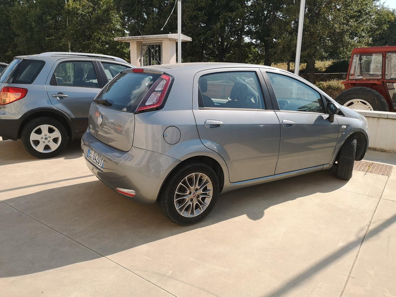 Fiat Punto Evo 1.3 Mjt 75 CV DPF 5 porte S&S Blue&Me