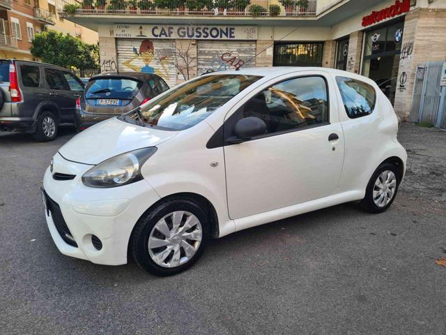 TOYOTA Aygo 1.0 12V VVT-i 3 porte Active Connect