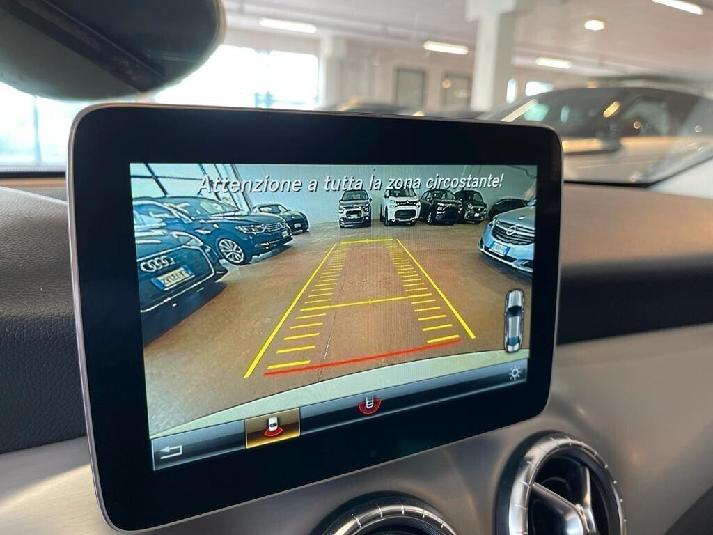 Mercedes-benz CLA 200 d PREMIUM 4Matic Automatic