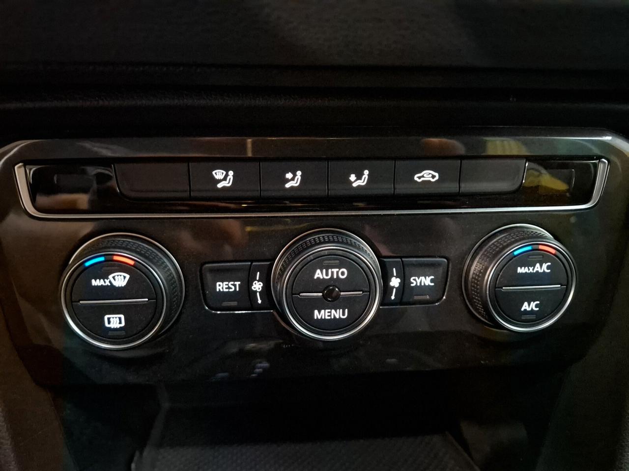 Volkswagen Tiguan 2.0 TDI SCR DSG 4MOTION Sport BMT