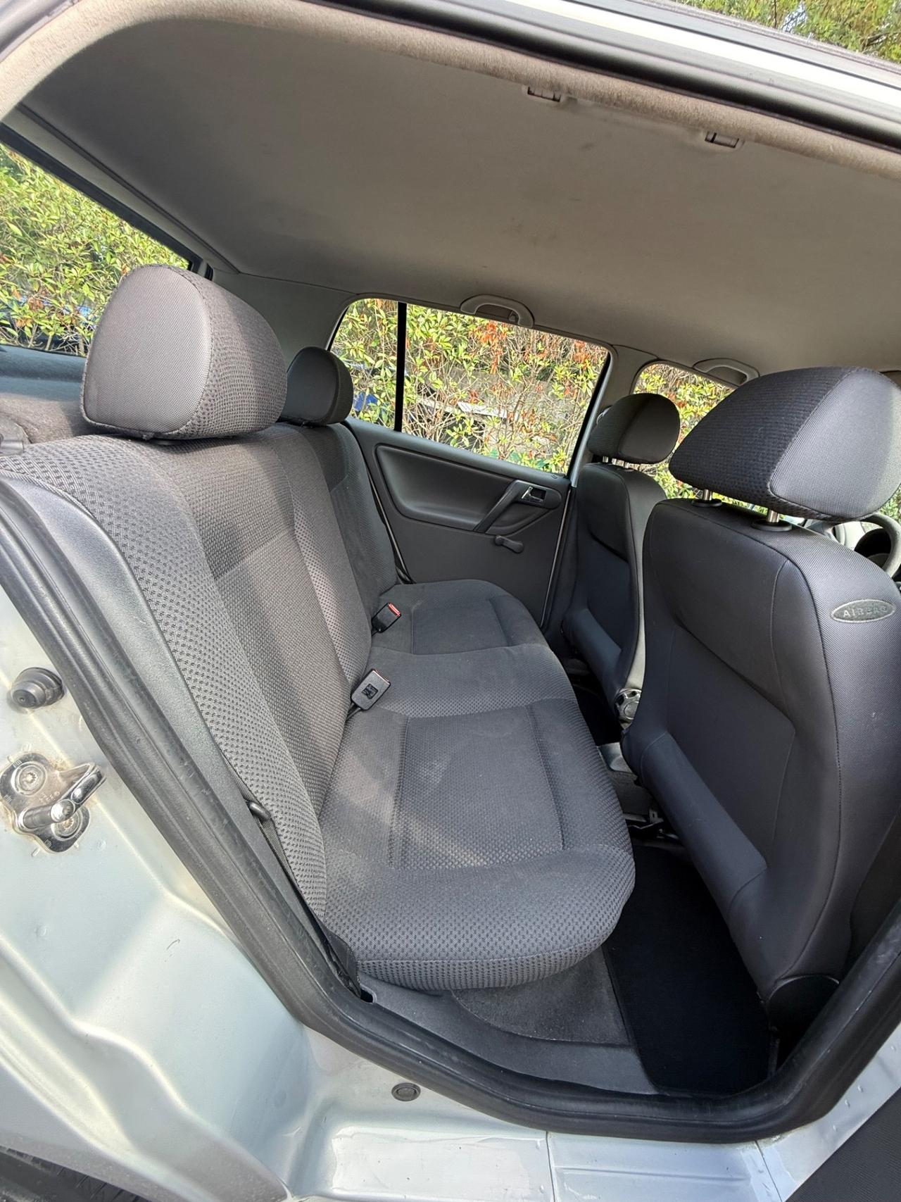 Volkswagen Polo 1.0 cat 5 porte