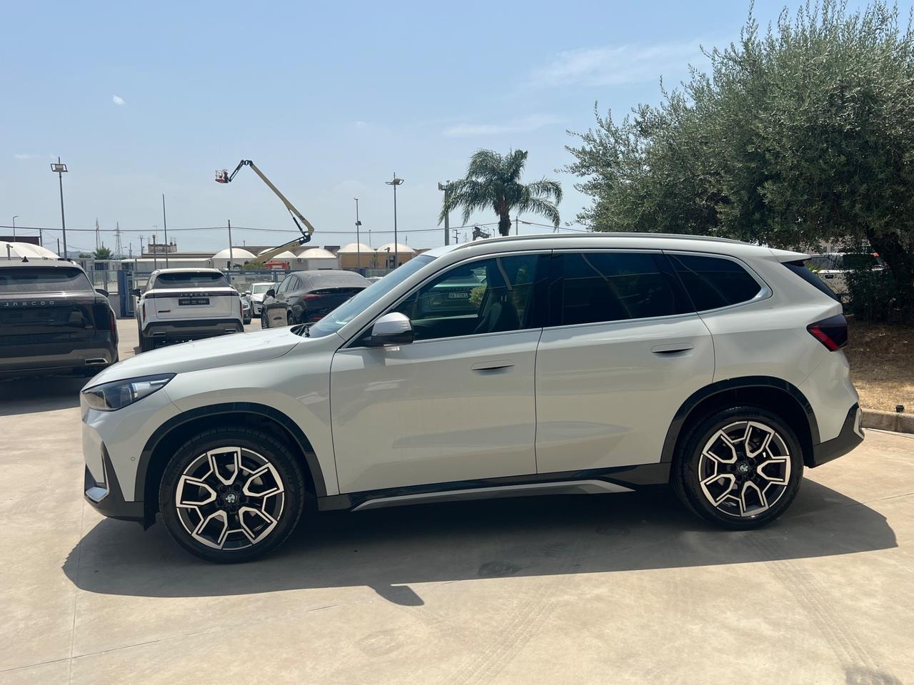Bmw X1 sDrive 18d xLine possibilità noleggio no scoring