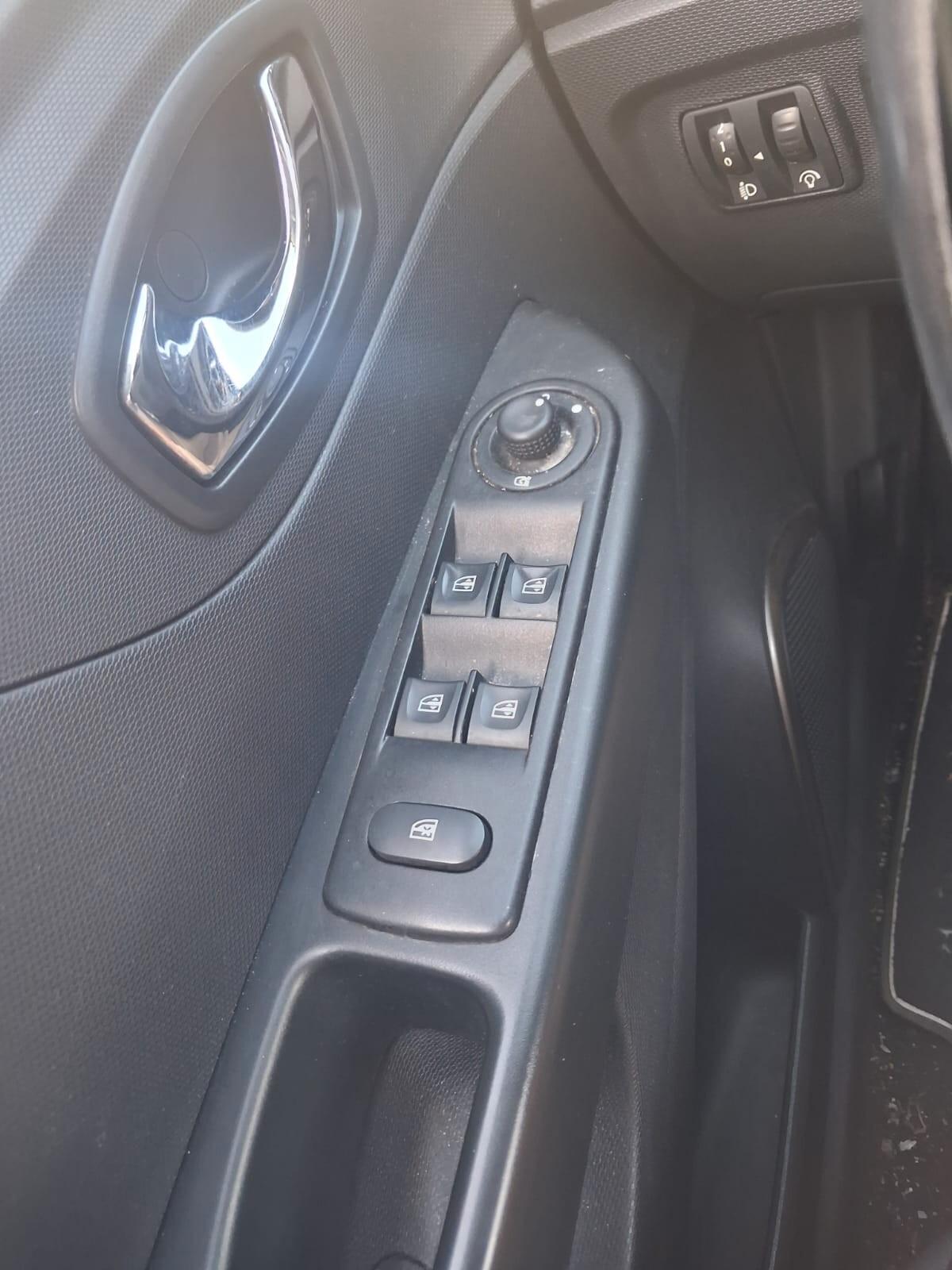 Renault Captur 1.5 dCi 90 CV Live