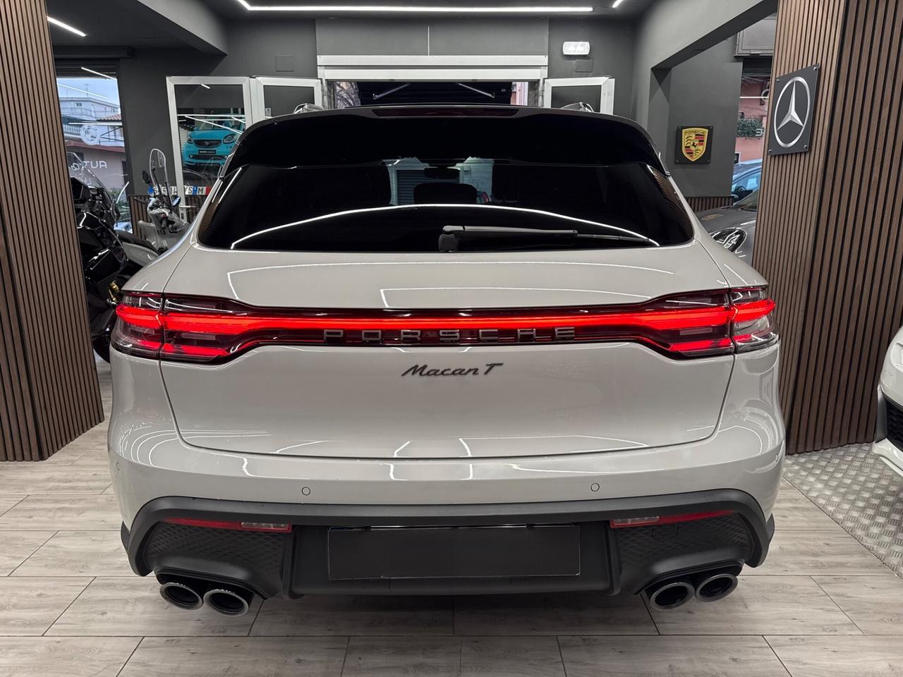 Porsche Macan 2.0 T Radar*Kamera360*Tetto PRONTA CONSEGNA !