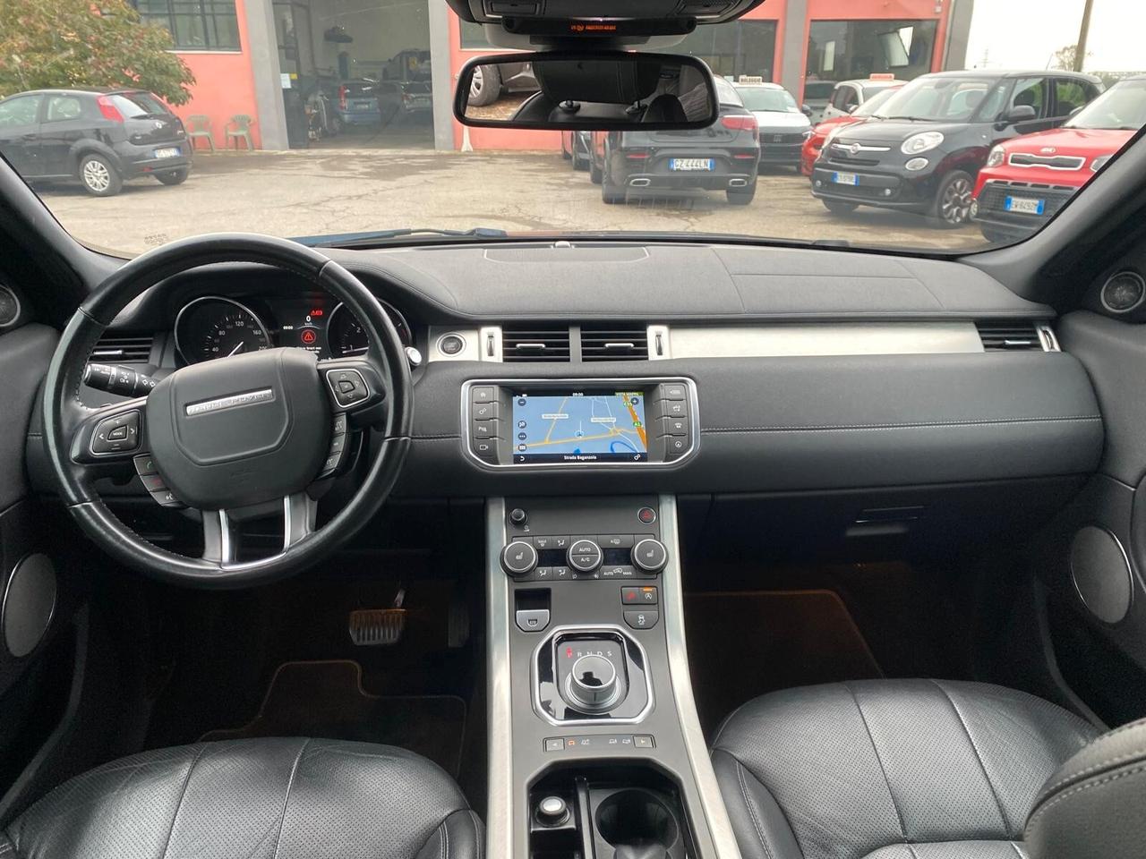 Land Rover Range Evoque 2.0 TD4 180 CV 5p. Pure