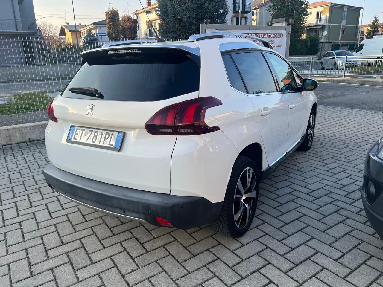 Peugeot 2008 1.6 e-HDi 92 CV Stop&Start Active