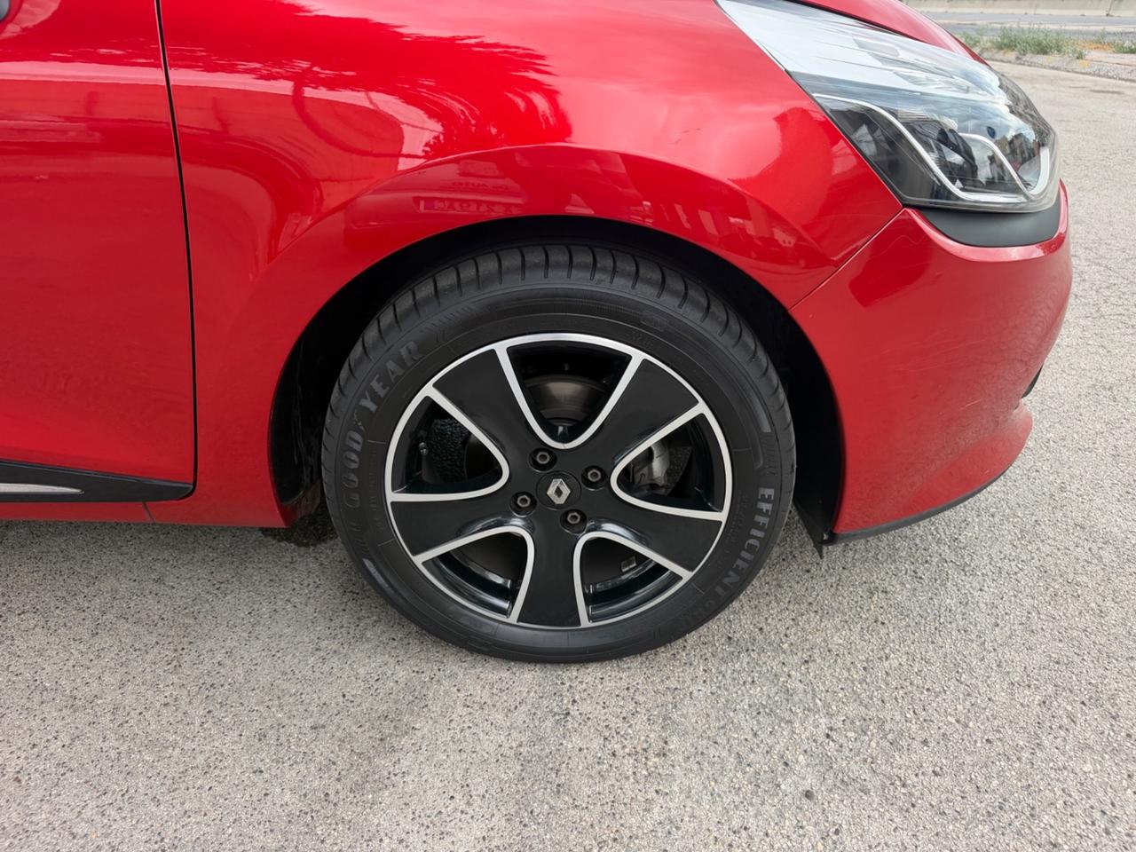 Renault Clio 1.5 dCi 75 cv 2013 navigatore