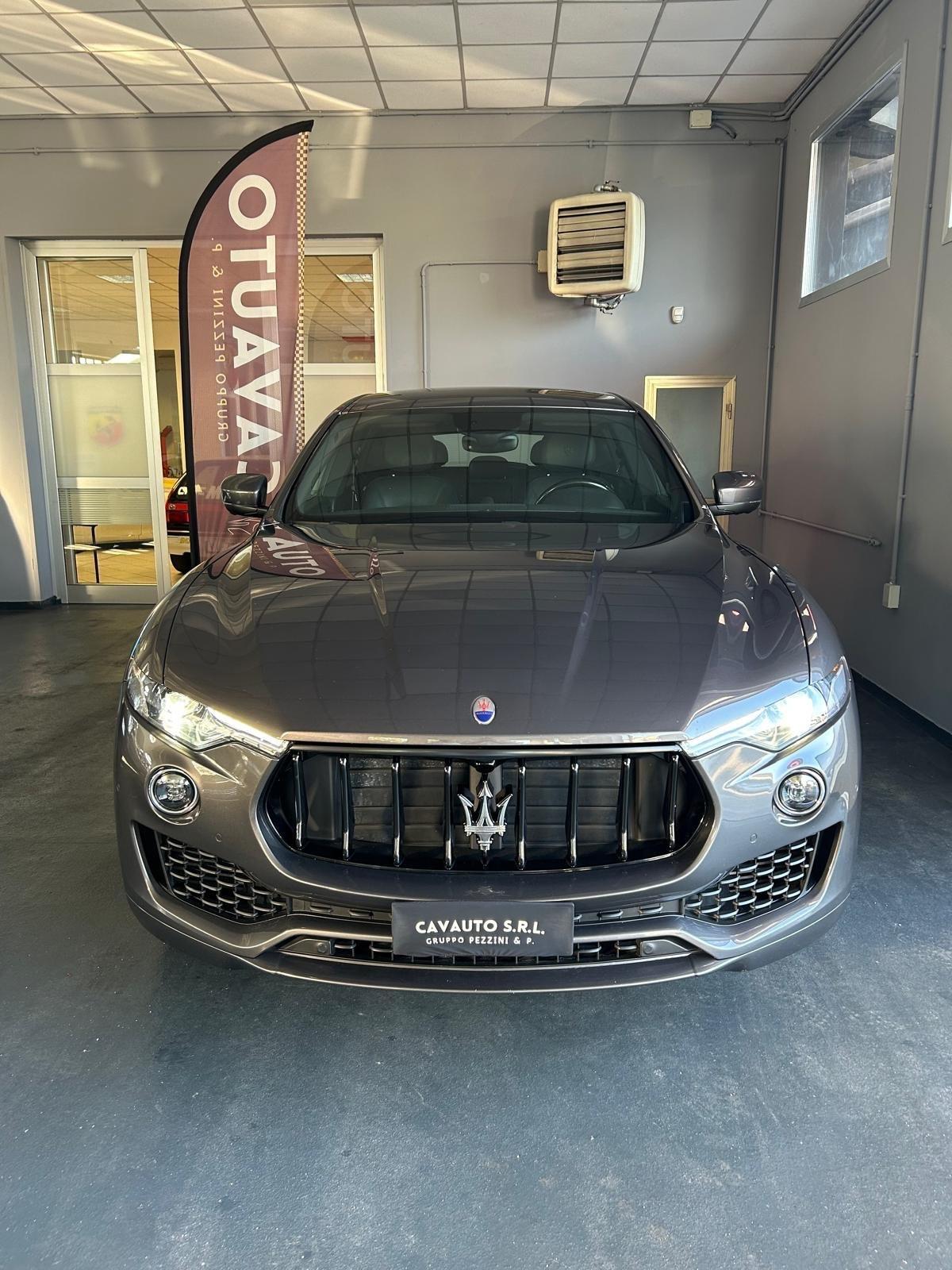 Maserati Levante V6 Diesel 250 CV AWD Gransport