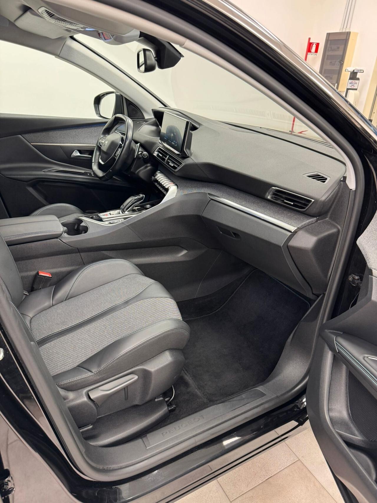 PEUGEOT 3008 BLUEHDI 130 CV S&S EAT8 ALLURE PACK 2022